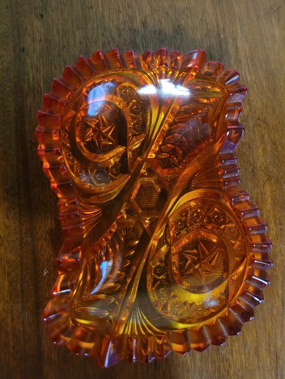 Uranium Decorative Pressed Glass Dish - Amber Sawtooth Rim Home Accent(116)